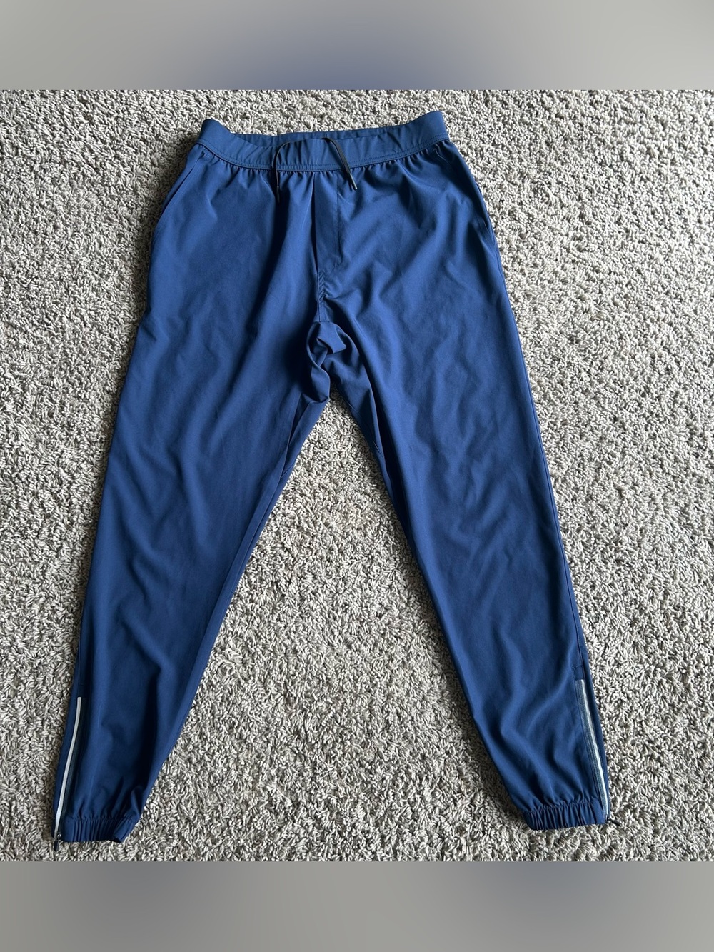 Gymreapers Joggers Mens Medium Blue Skull Performance Stretch Wicking Reflective